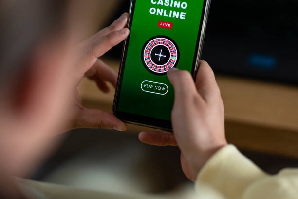 Jewels of Prosperity live-dealer table on key4d slot mobile interface